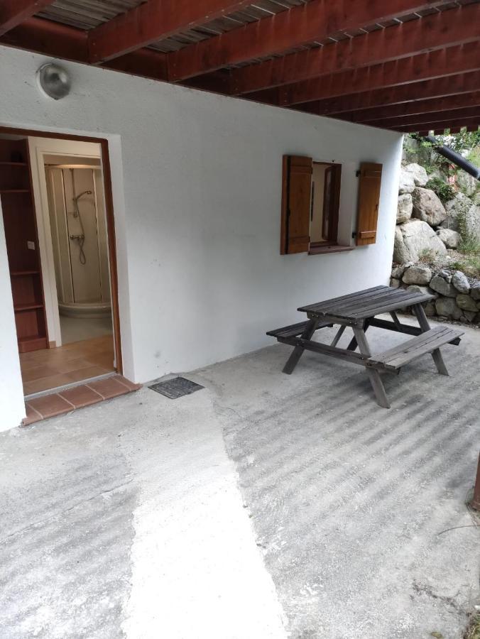 شقة Deux Pieces Avec Grande Terrasse Au Calme Saint-Martin-Vésubie المظهر الخارجي الصورة